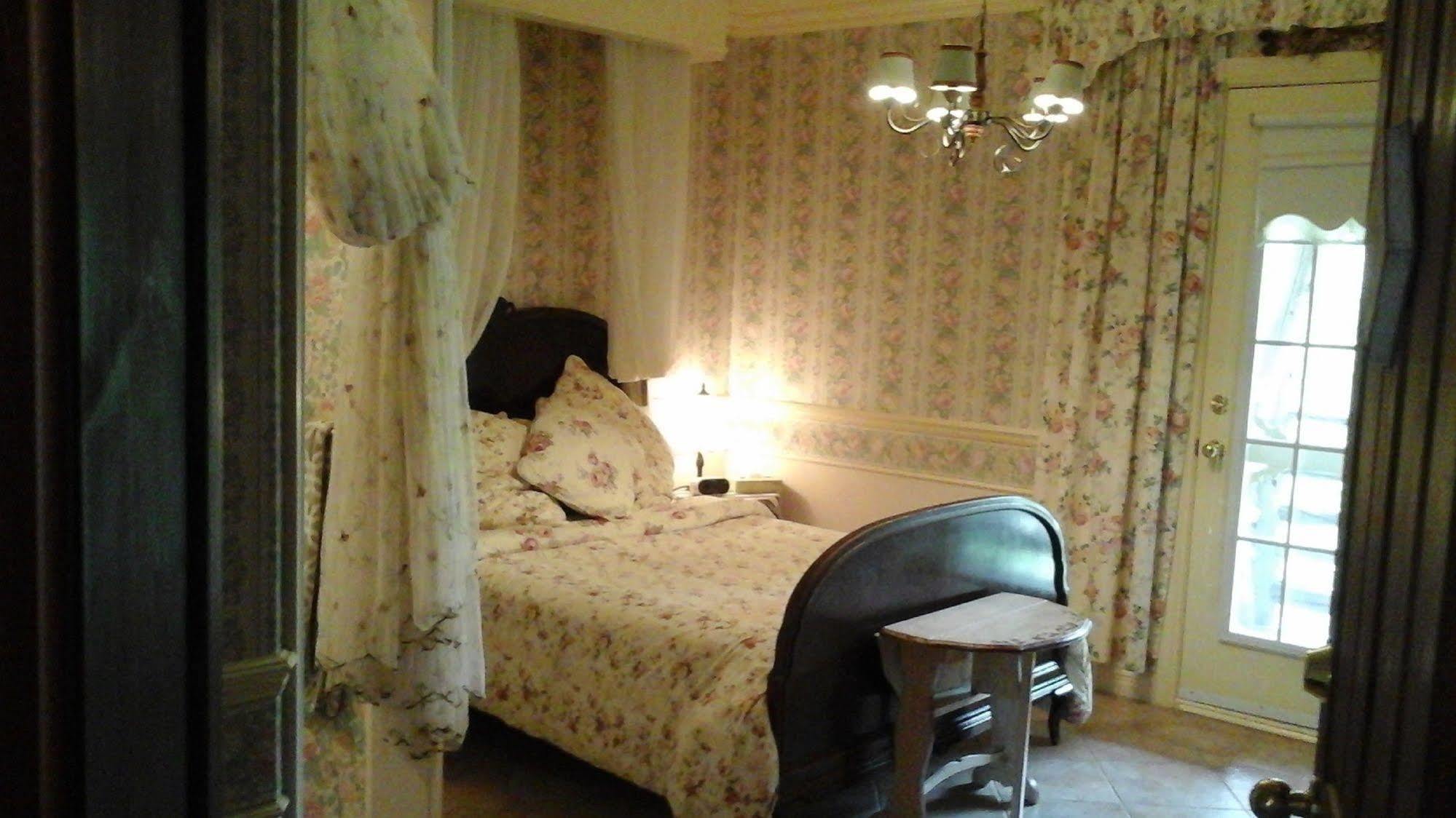 Jardins De L'Achillee Millefeuille Bed and Breakfast La Conception Eksteriør billede